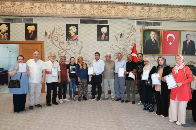 Aksu’da 12 vatandaş tapularıyla buluştu