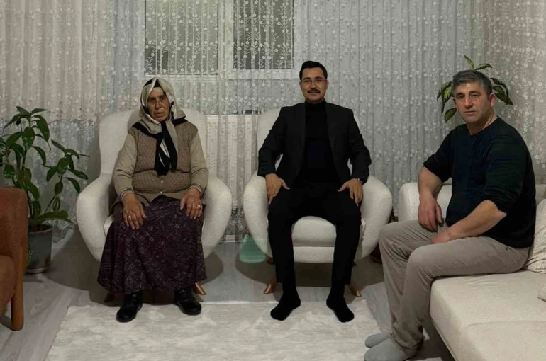 Akyaka Kaymakamı İsmail Demirtaş şehit ailesi ile iftar sofrasında buluştu