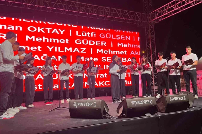 Alanya’da 15 Temmuz’un 10’uncu yılında binler tek yürek oldu