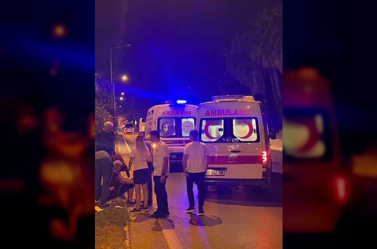 Alanya’da otomobilin çarptığı Çek turist hayatını kaybetti