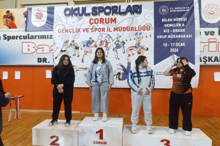 Alaplı imam Hatip Lisesi bölge birincisi oldu