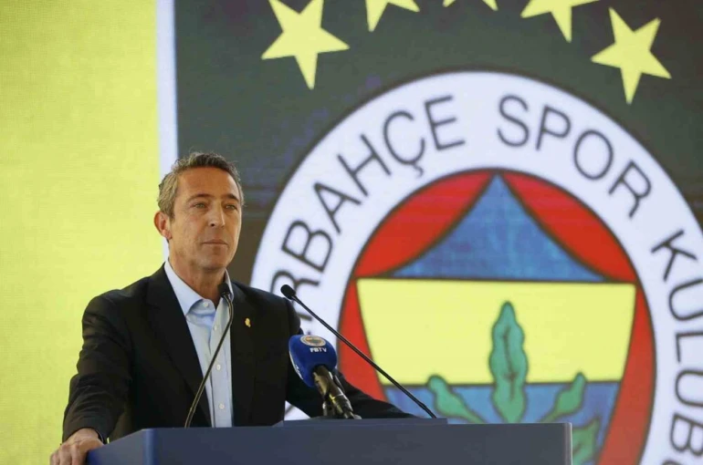Ali Koç: "Son adımımız, Fenerbahçemizin hücuma dayalı coşkulu futbol geleneğine en uygun hocayı seçmekti"