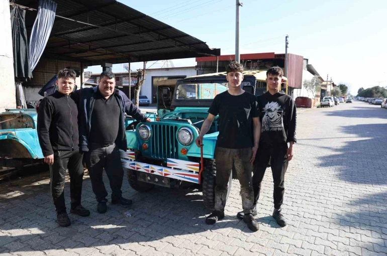 Ali Usta’nın elinde metal yığınları nostaljik bir araca dönüşüyor