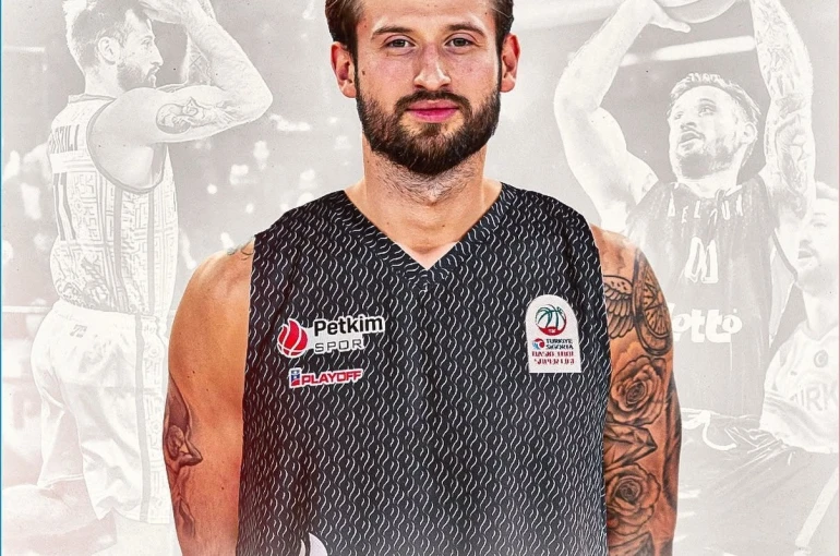 Aliağa Petkimspor, Erokspor’dan Thomas Akyazılı’yı kadrosuna kattı