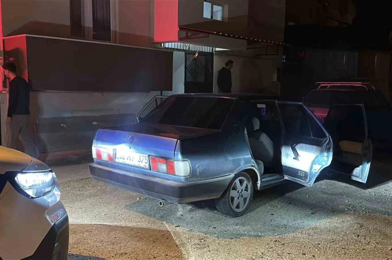 Alkollü sürücü 3 günde iki kez polisten kaçtı, yaklaşık 100 bin lira cezayı yedi