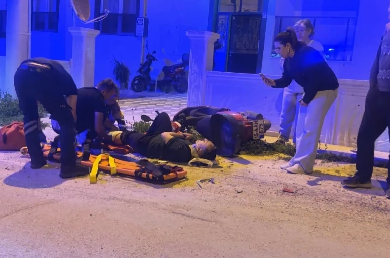 Alkollü sürücünün kullandığı motosiklet, otomobille ile çarpıştı