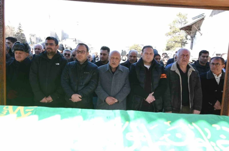 Alper Eminoğlu’nun anne acısı