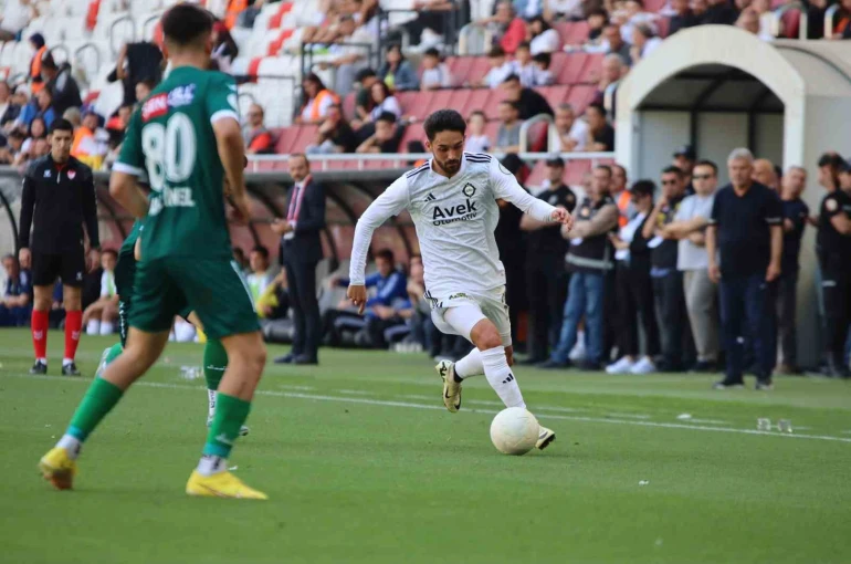 Altaylı Onur Efe, Gaziemir Spor’la anlaştı