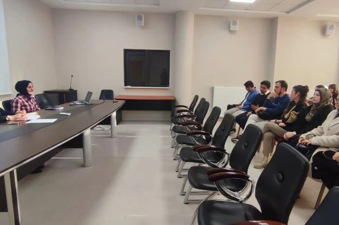 Altıntaş’ta öğrencilerin akademik başarısı masaya yatırıldı