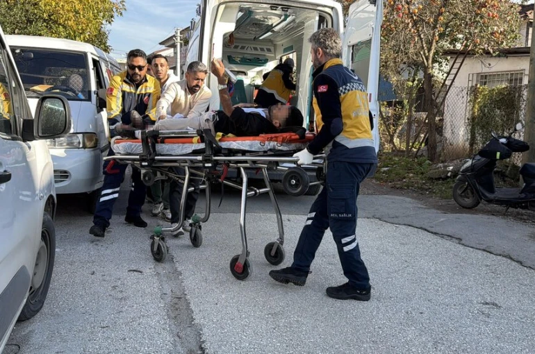 Amca çocuklarının kavgasında kan aktı: 5 yaralı