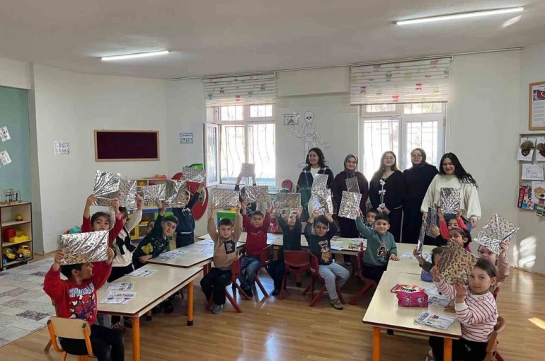 Ana sınıfı öğrencileri geri dönüşüm hakkında bilgilendirildi