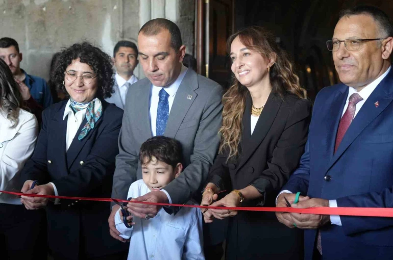 Anadolu Selçukluları döneminde inşa edilen Ejder Kervansarayı’nda "Nakş-ı Saray" sergisi