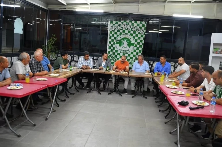 Anahtar Parti’den Kırşehir FK’ya destek