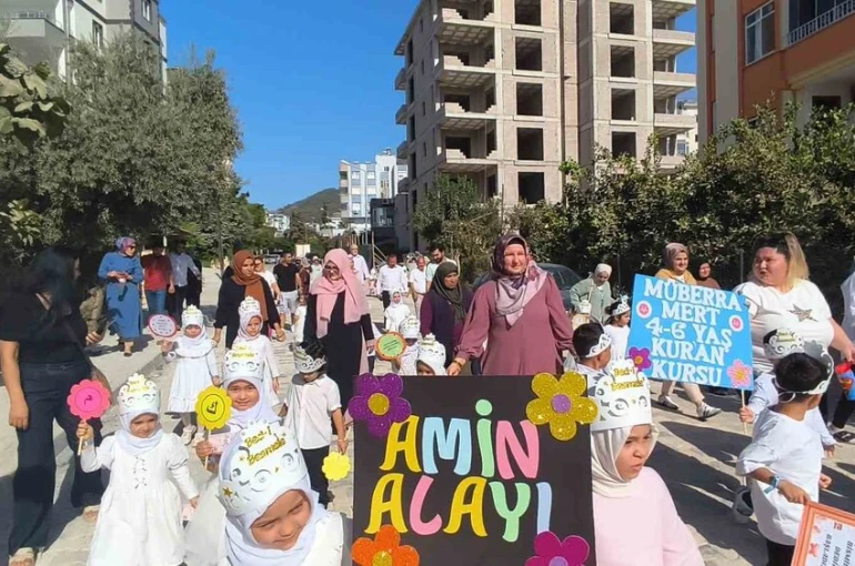 Anamur’da minikler Kur’an yolculuğuna başladı