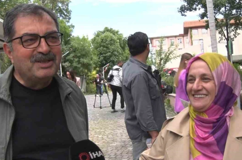Ankara’da anne ve baba çocuğuna destek olmak için YKS’ye girdi