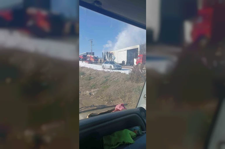 Ankara’da geri dönüşüm fabrikasında yangın