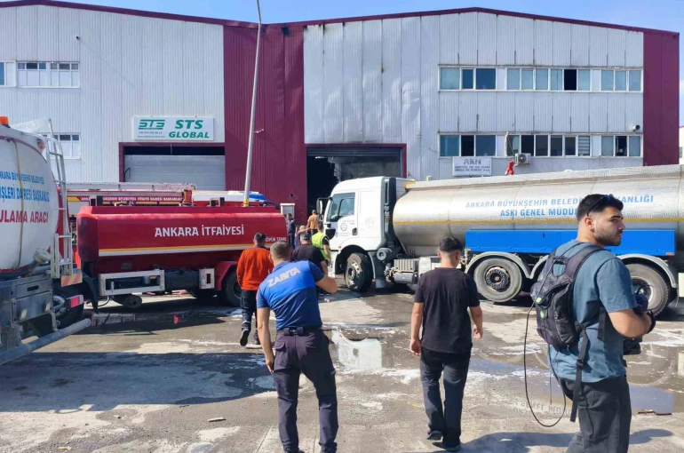 Ankara’da kimyasal ürün fabrikasında yangın: Alevler yan fabrikaya sıçradı