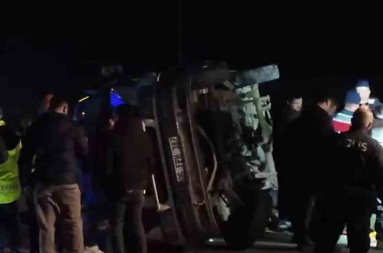 Ankara’da trafik kazası: 2 ölü, 12 yaralı 