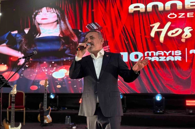 Anneler Günü, Sincan’da ünlü sanatçıyla birlikte kutlandı