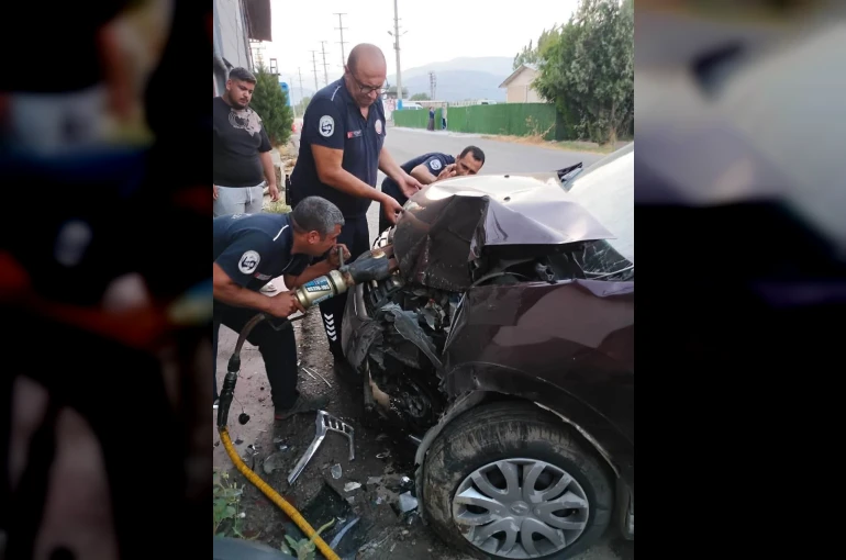 Antakya’da trafik kazası: 2 yaralı