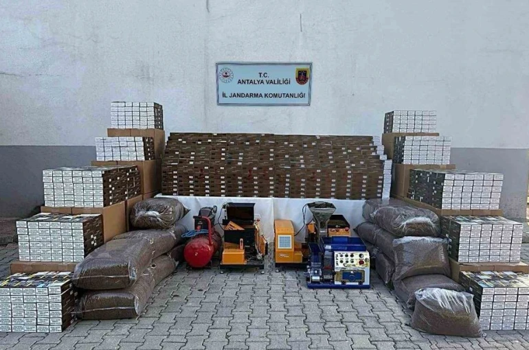 Antalya’da 1 milyon doldurulmuş makaron ele geçirildi