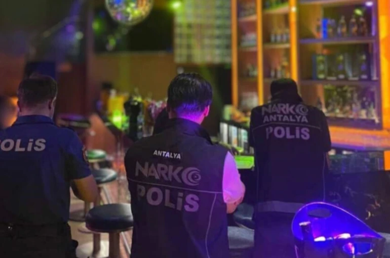 Antalya’da asayiş uygulamalarında binlerce kişi sorgulandı