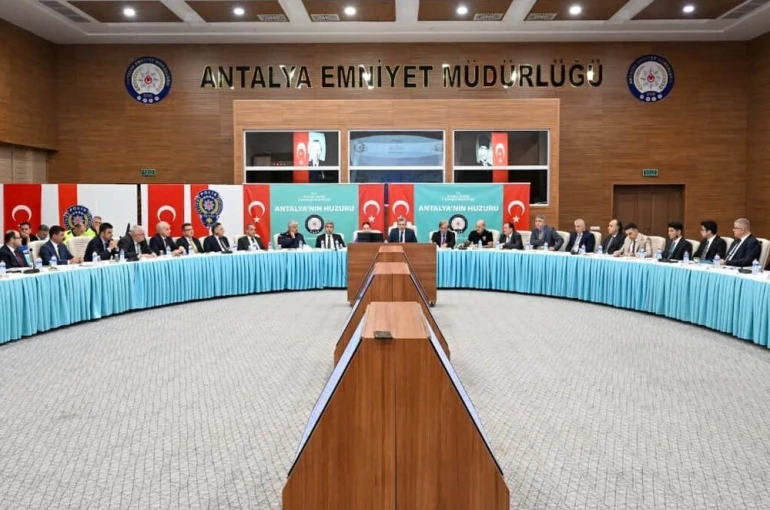 Antalya’da kamu kurumlarına kış uyarısı
