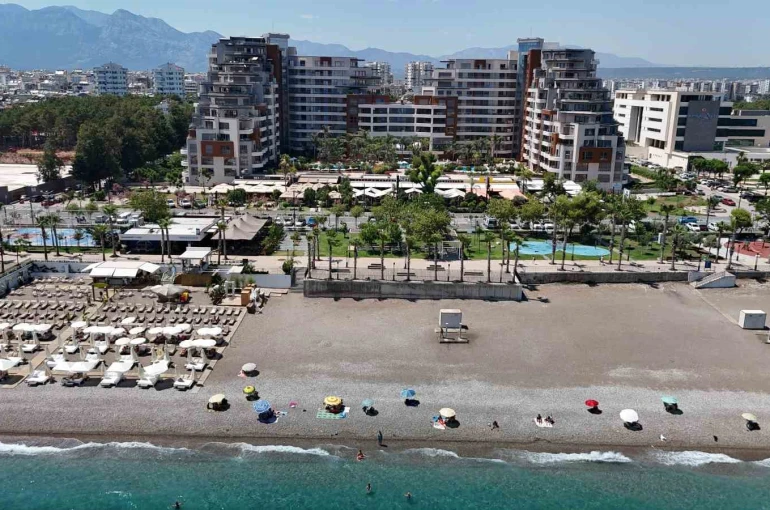 Antalya’da yargıya taşınan 20 bin TL’lik aidat krizinde yönetimden "16 milyon lira borç" savunması