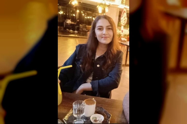 Araç otoyol köprüsünden düştü: 2 ölü, 3 yaralı