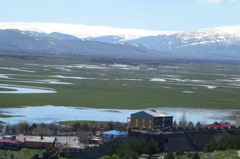 Ardahan’da Kura Nehri’nin debisi yükseldi