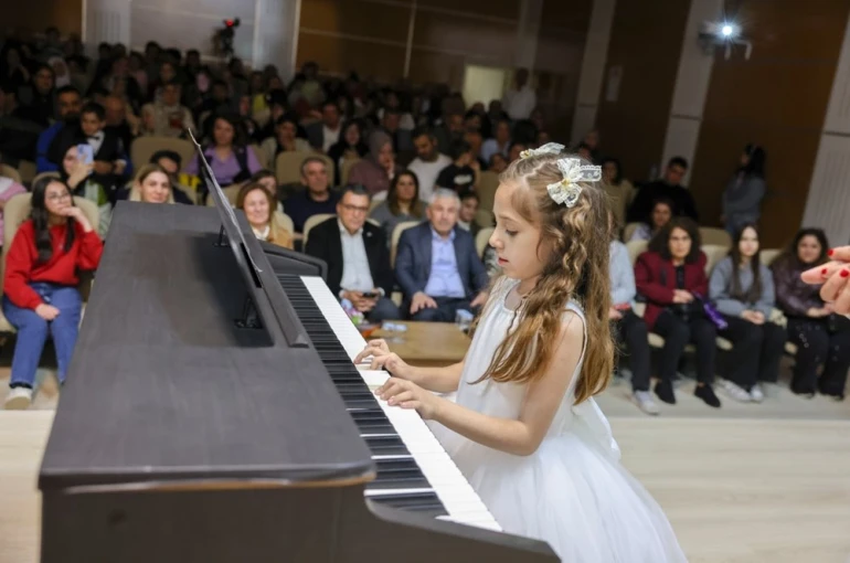 Ardahan’da sanat rüzgarı