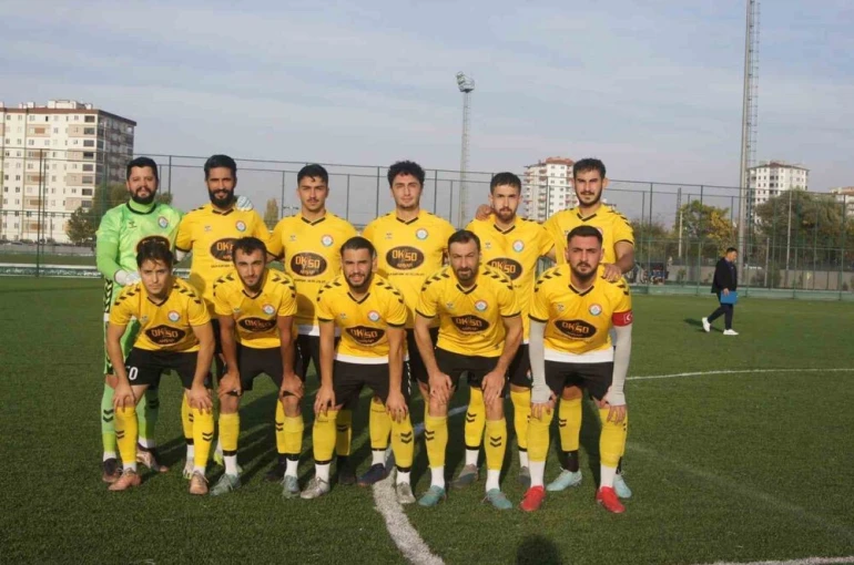 Argıncıkspor-Döğerspor maçında gol sesi çıkmadı