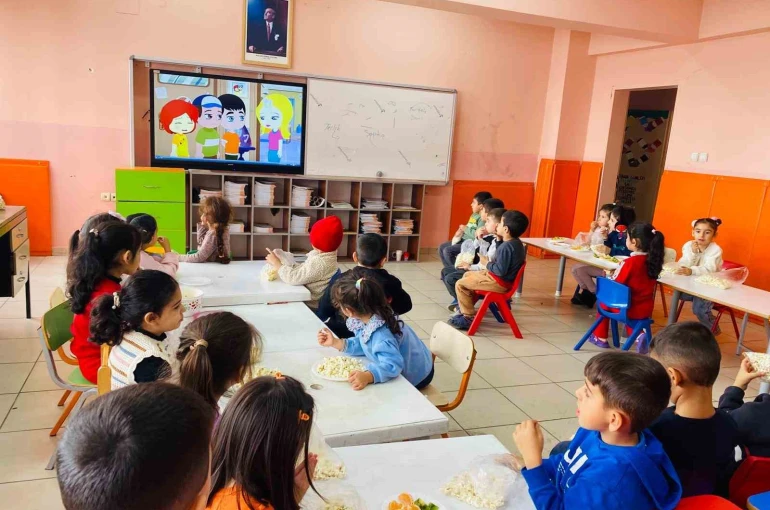 Arıcak’ta ‘Çocukluk Arkadaşım Olur musun’ projesi