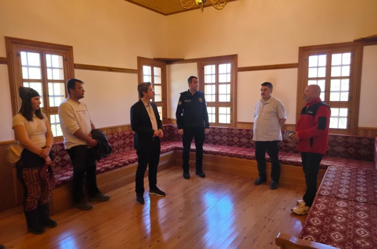Arıkan, Bahçe Mahallesi’nde yürütülen çalışmaları inceledi