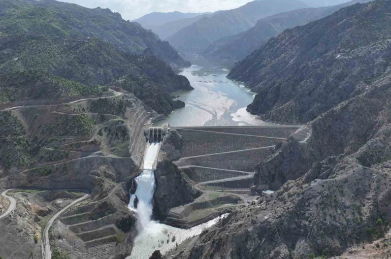 Arkun ve Ayvalı Barajları Türkiye’nin enerji gücüne katkı sağlıyor