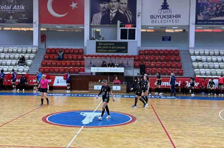 Armada Praxis Yalıkavakspor ikinci yarıya hazır