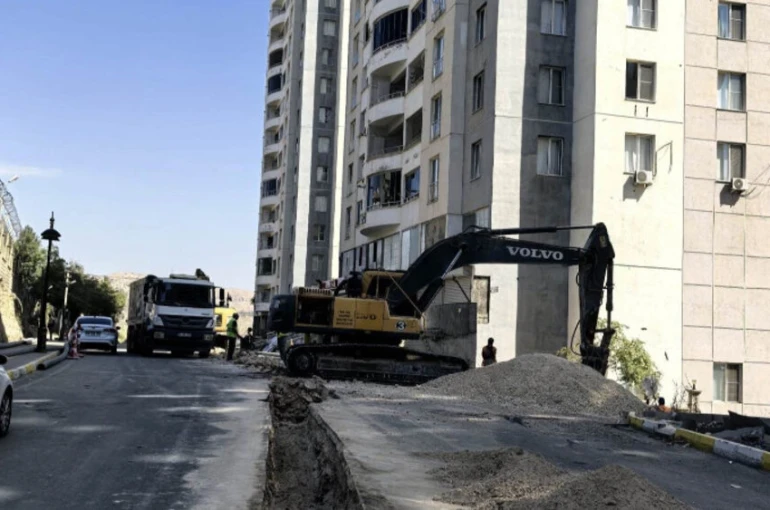 Artuklu’da su çalışmaları için trafik düzenlemesi