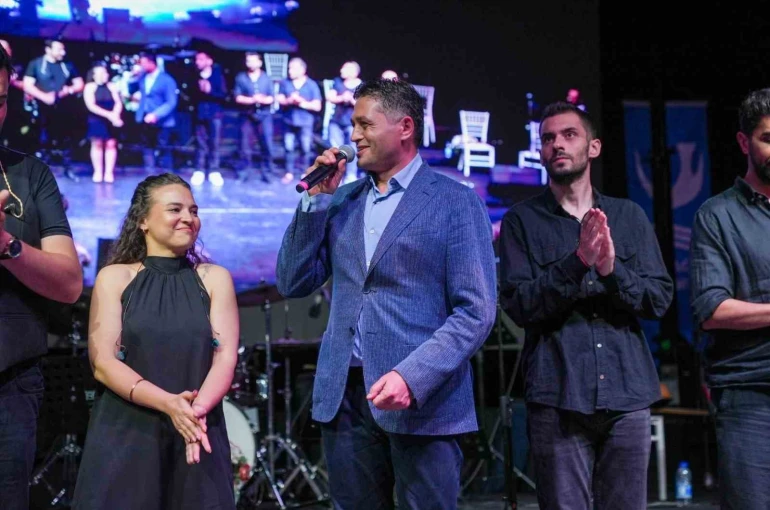 ASEV öğrencilerinden unutulmaz müzik gecesi