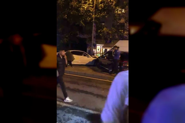 Ataşehir’de trafik kazası: 6 yaralı