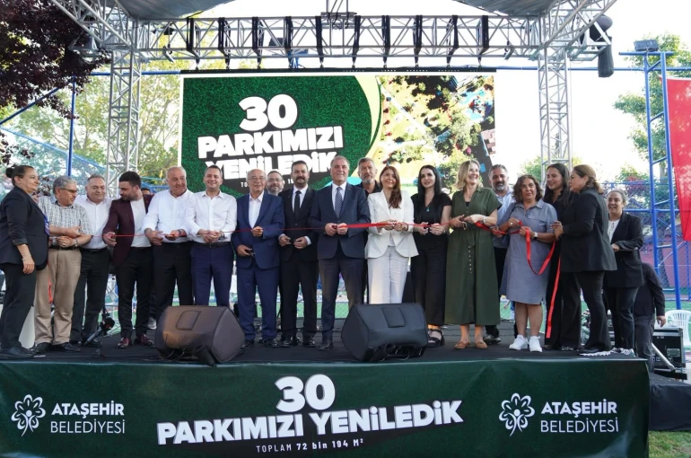 Ataşehir’de yenilenen 30 parkın açılışı yapıldı