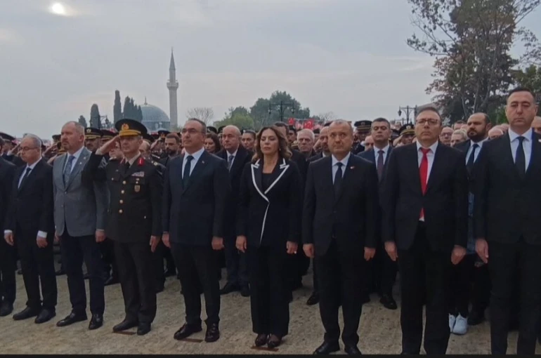 Atatürk, Tekirdağ’da da anıldı