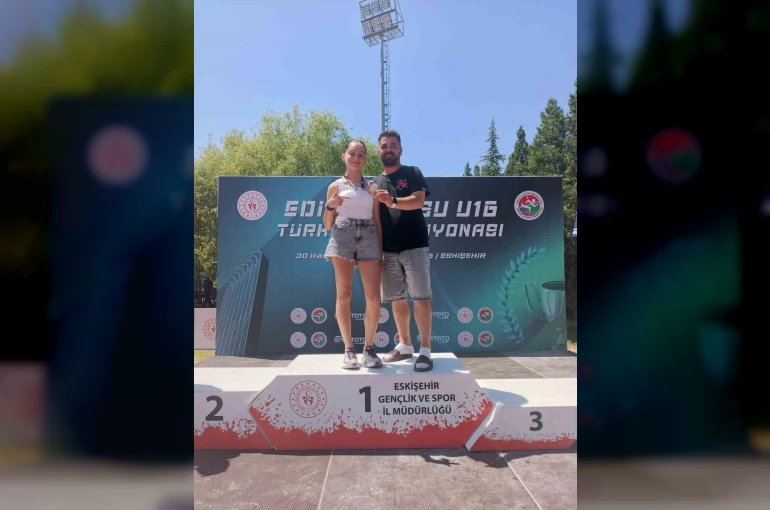 Atlet Alya Gül Keskin, U16 Türkiye Şampiyonu oldu