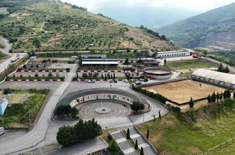 Atlı Spor Tesisi 8 ayda 75 bin ziyaretçiyi ağırladı 