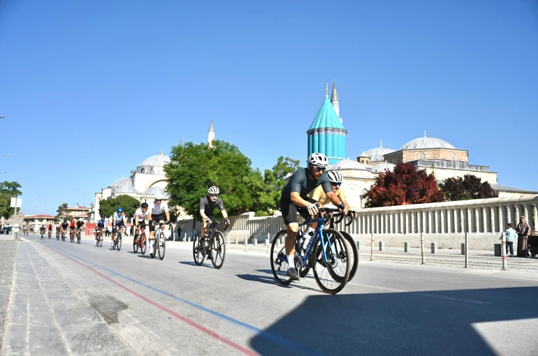 Avrupa bisiklet başkenti Konya’da Granfondo bisiklet yol yarışı heyecanı yaşandı