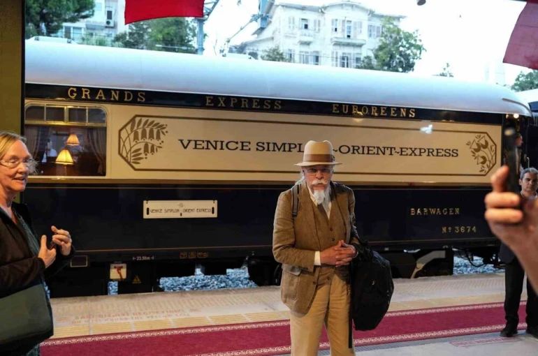 Avrupa’dan yola çıkan Orient Express İstanbul’a geldi