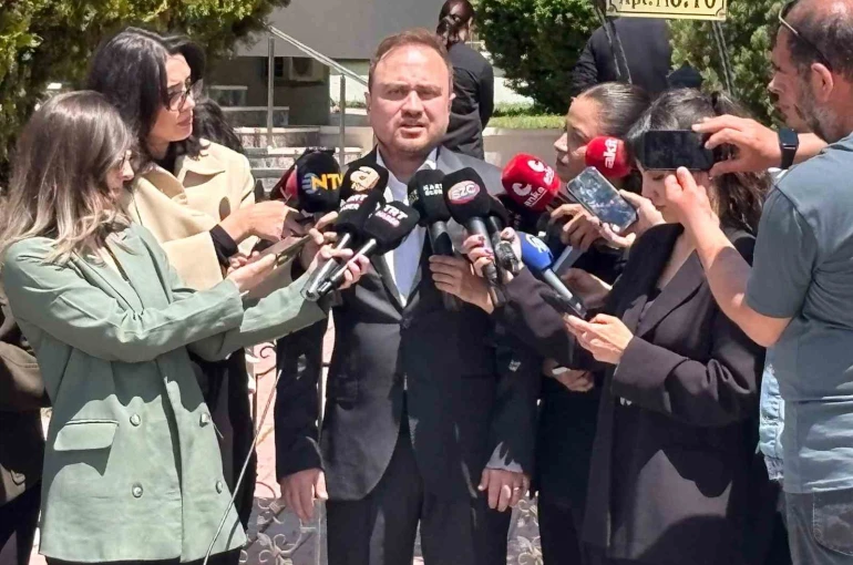 Avukat Üregen: "İcra kanalıyla partimizi tekrar teslimini hallettik"