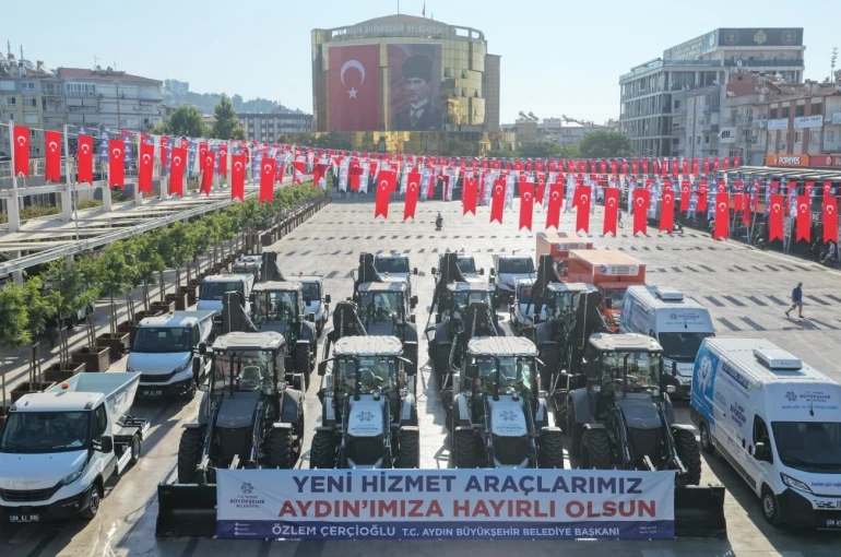 Aydın Büyükşehir Belediyesi filosuna 22 yeni araç takviyesi