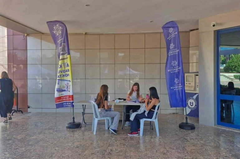 Aydın Büyükşehir Belediyesi’nden üniversite öğrencilerine Aykart hizmeti
