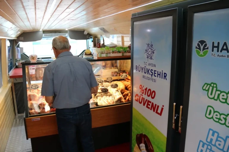 Aydın Büyükşehir Belediyesi’nin mobil hizmetleri Yenipazar’da yoğun ilgi gördü
