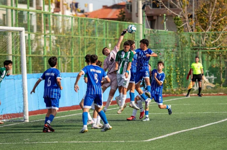 Aydın Büyükşehir Belediyespor’un gençleri galip
